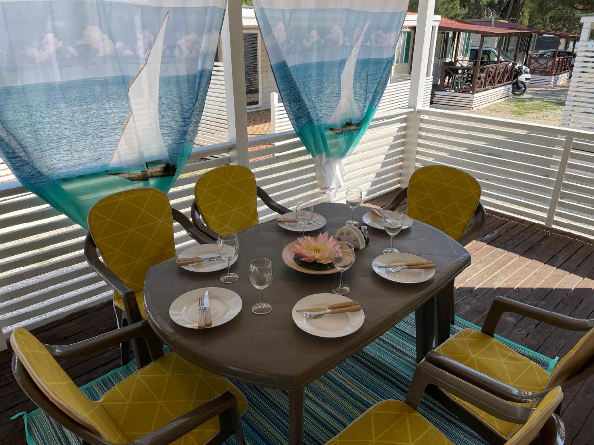 Dalmacia Mobile Homes And Caravans At The Beach Privlaka  Εξωτερικό φωτογραφία