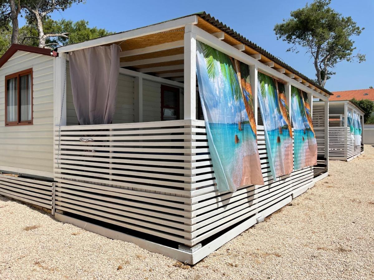 Dalmacia Mobile Homes And Caravans At The Beach Privlaka  Εξωτερικό φωτογραφία