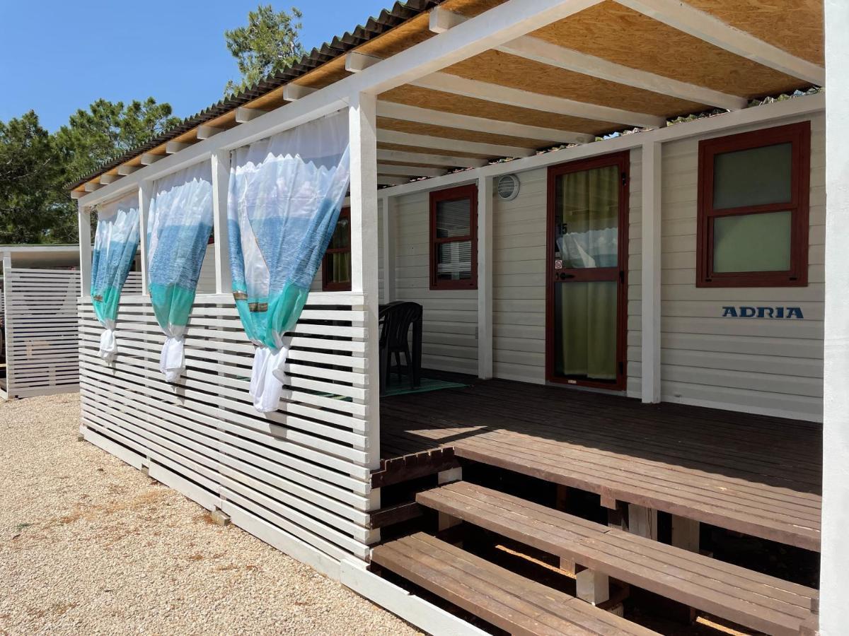 Dalmacia Mobile Homes And Caravans At The Beach Privlaka  Εξωτερικό φωτογραφία