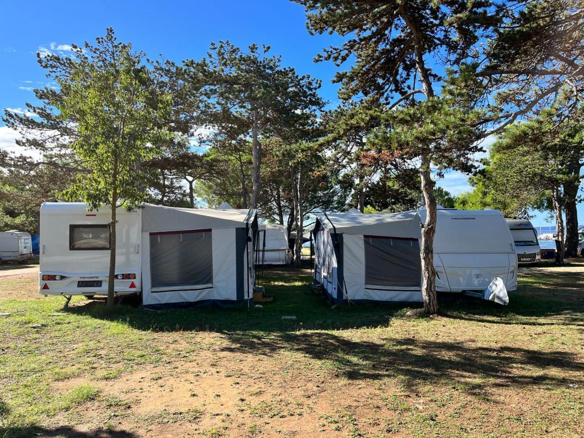 Dalmacia Mobile Homes And Caravans At The Beach Privlaka  Εξωτερικό φωτογραφία